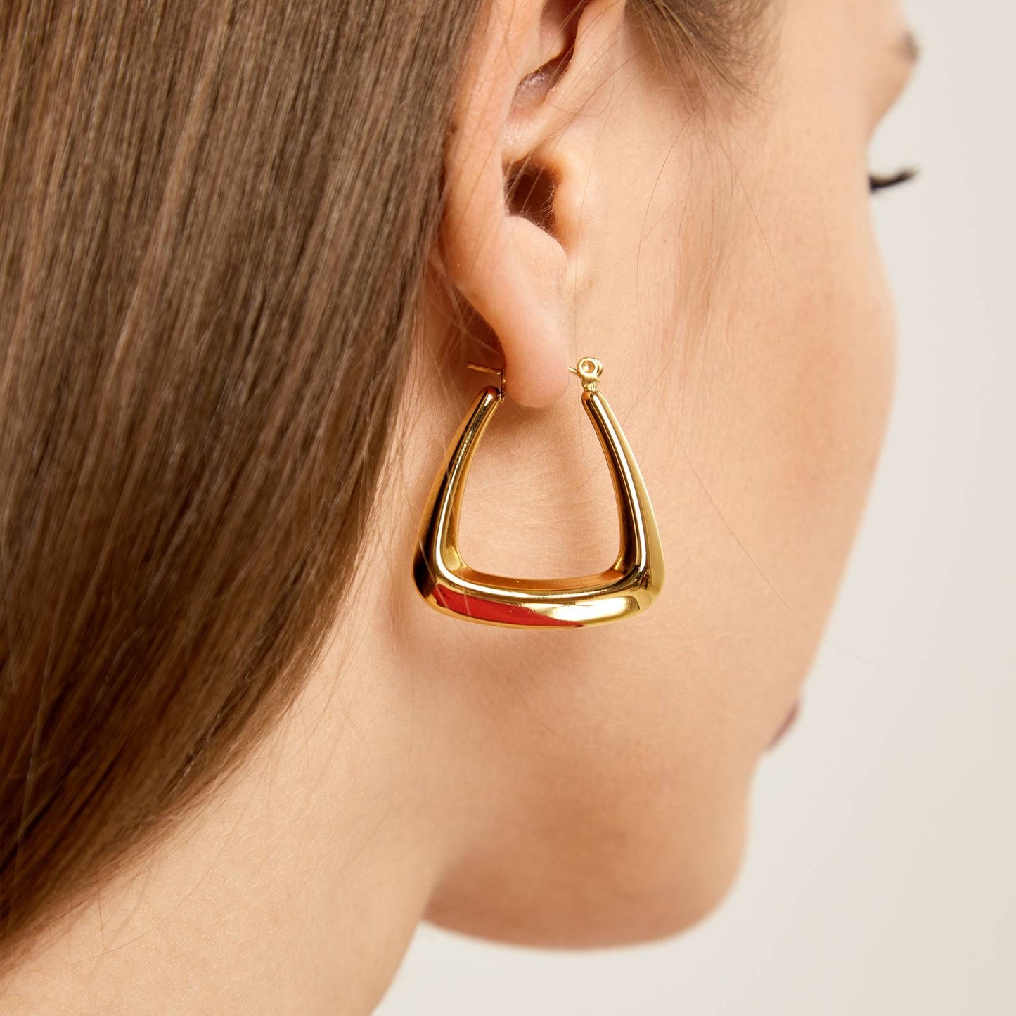 Large Triangle Hoops