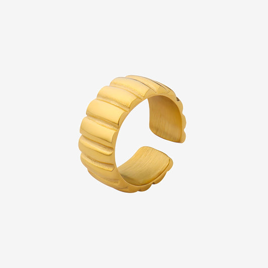 Ridged Ring